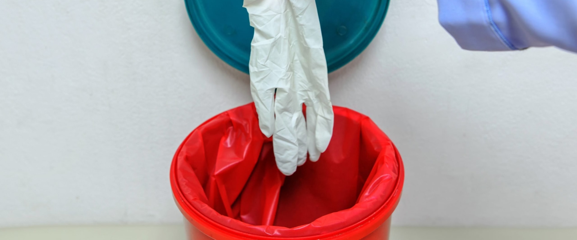 Proper Disposal of Contaminated Materials for Water Mitigation